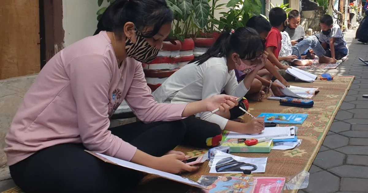 Warga Bintaran, Yogyakarta, Nikmati Akses Internet Cepat dan Terjangkau