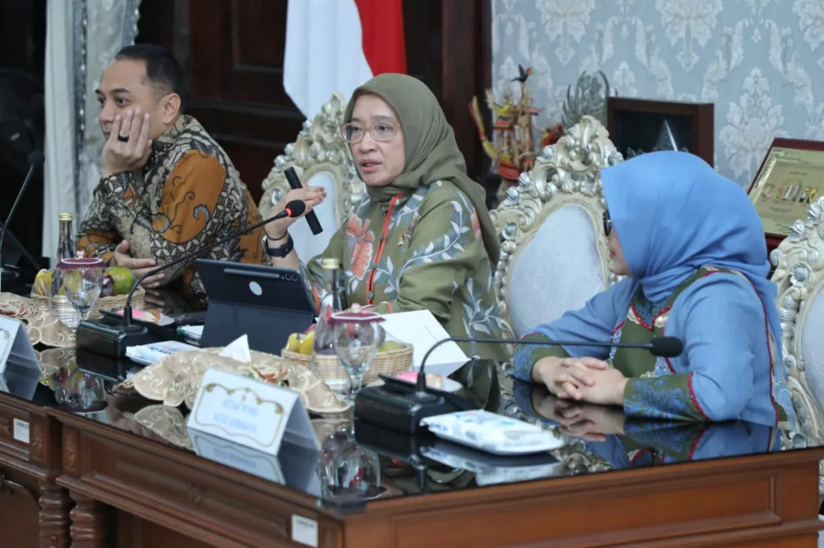 Reformasi Birokrasi Kunci Kesejahteraan Masyarakat di Surabaya