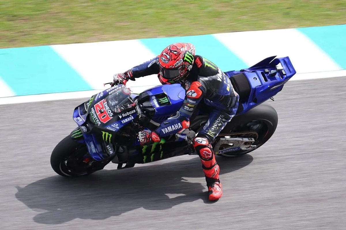 Fabio Quartararo Cedera Jari Tengah Akibat Kecelakaan di Tes Pramusim MotoGP 2026