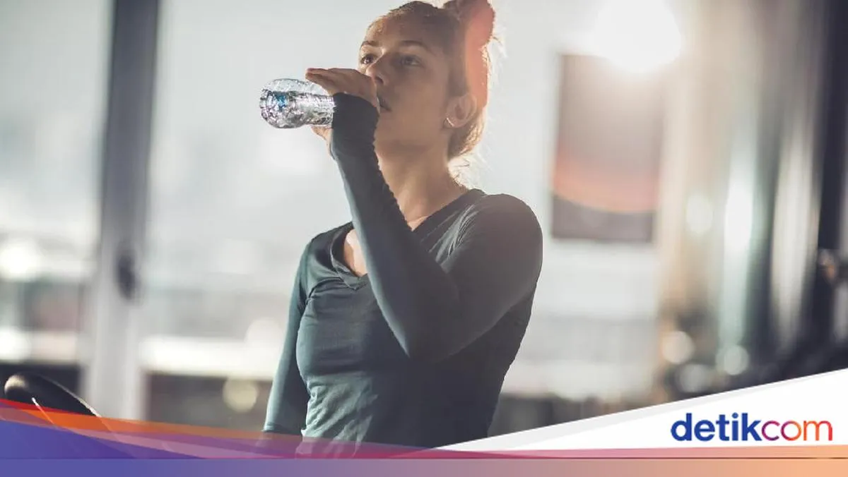 Teknik Sederhana untuk Mendeteksi Dehidrasi Melalui Cubitan Jari