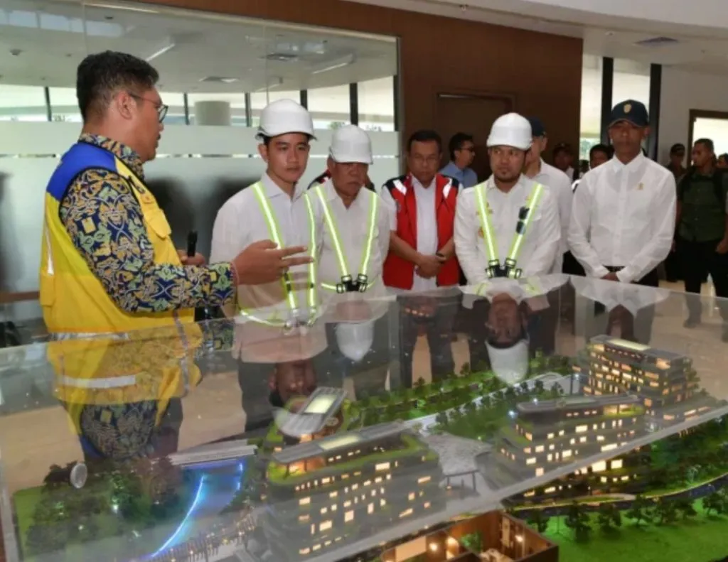Gibran Tinjau Progres IKN: Tol 5B 70%, RS Abdi Waluyo 75,6%, Tower Kemenko Rampung