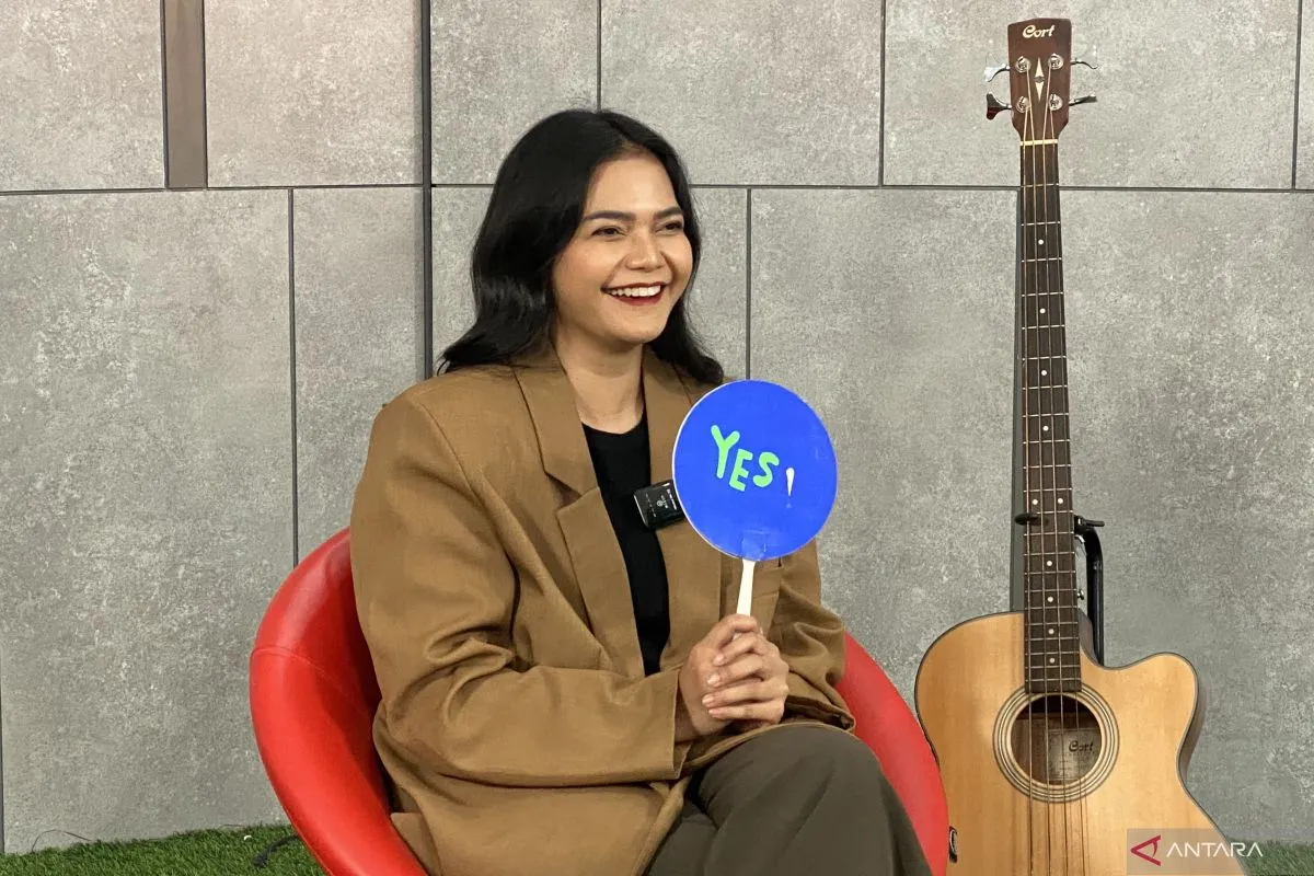 Citra Scholastika Temukan Ketenangan Melalui Hobi Menulis