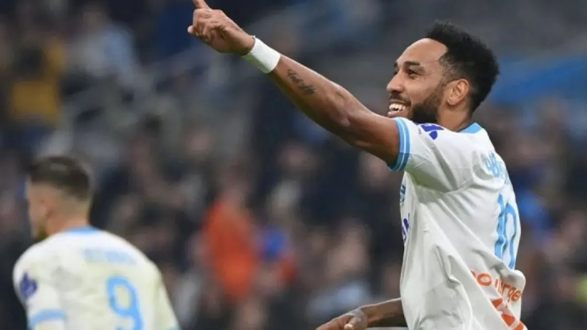 Kemenangan Telak Olympique de Marseille atas Paris FC dengan Dua Gol Aubameyang