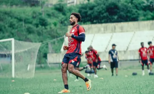 Williams Lugo Resmi Bergabung dengan Persipura Jayapura dan Langsung Berlatih