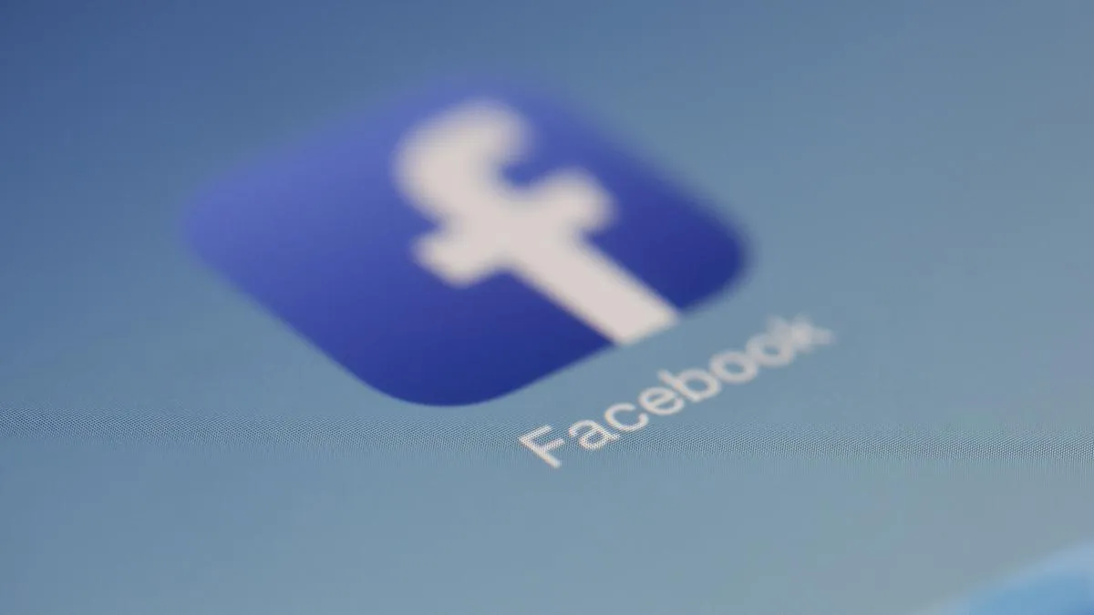 Meta Hentikan Tombol Like dan Komentar di Facebook Mulai 2026
