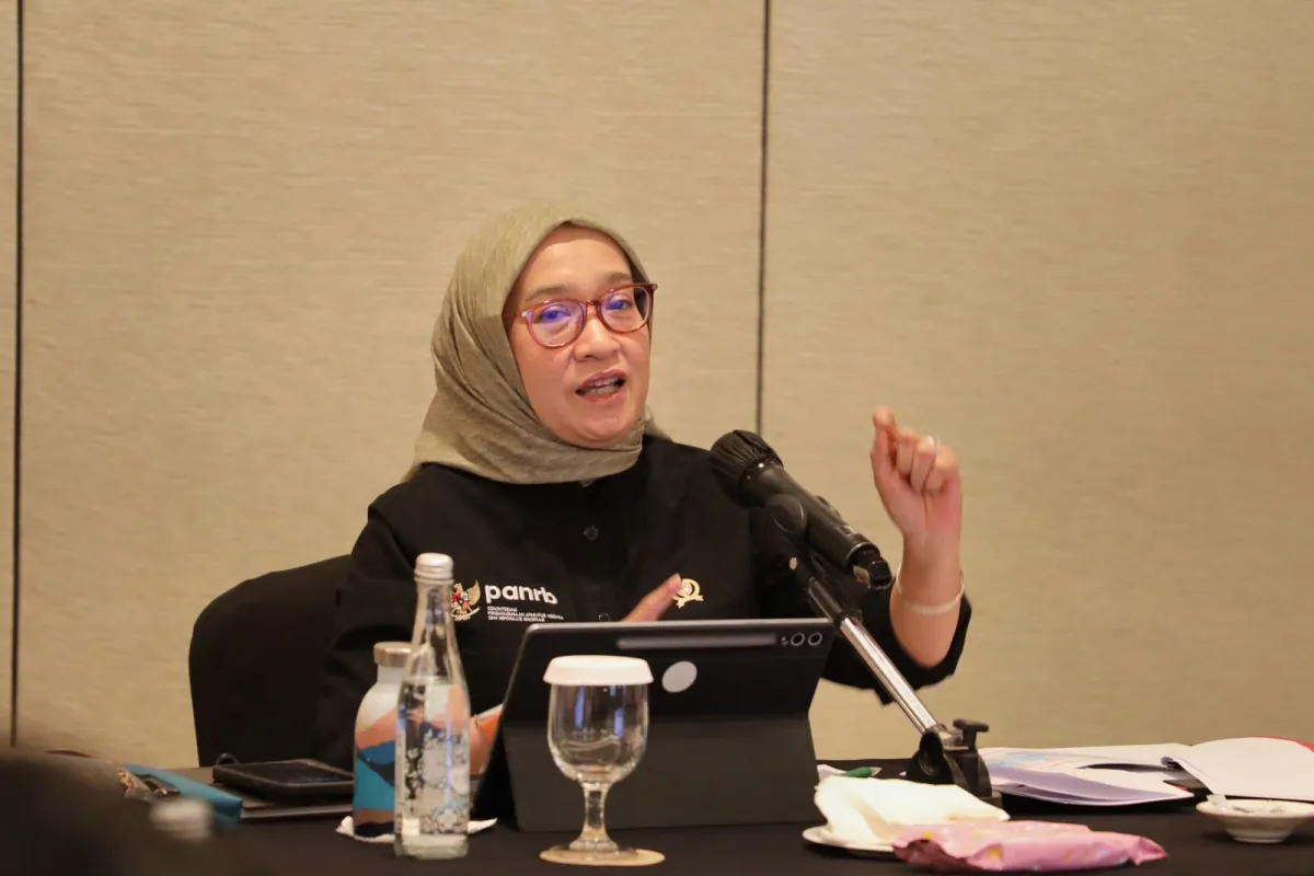 Menteri Rini Tegaskan Pentingnya Penguatan Kebijakan Kelembagaan dan Tata Laksana untuk Pembangunan 2025-2029