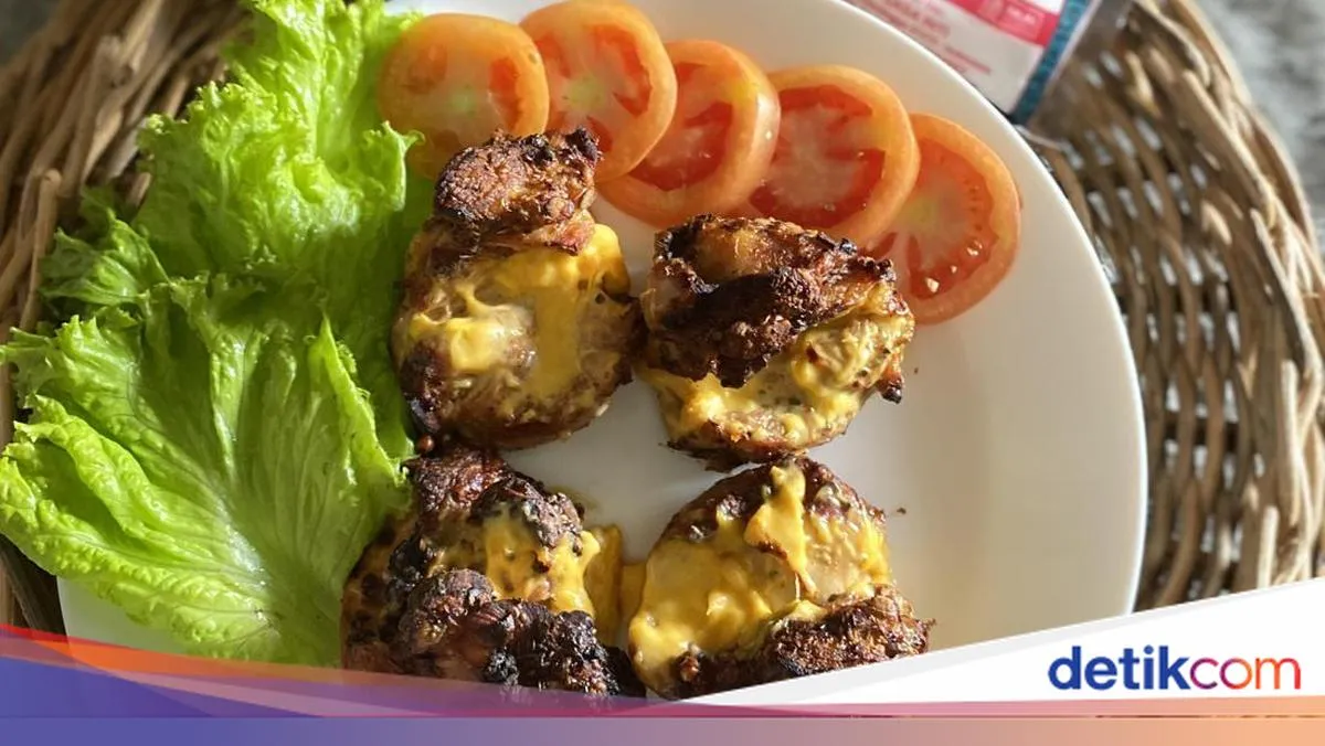 Nikmati Cheesy Lava Spicy Chicken, Kreasi Ayam Gurih yang Menggoda
