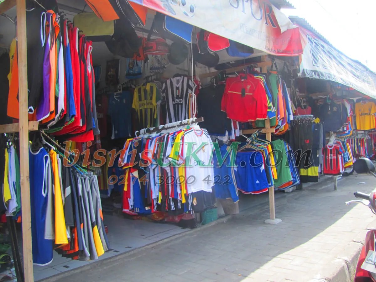 Sentra Perlengkapan Sepakbola di Selokan Mataram Yogyakarta