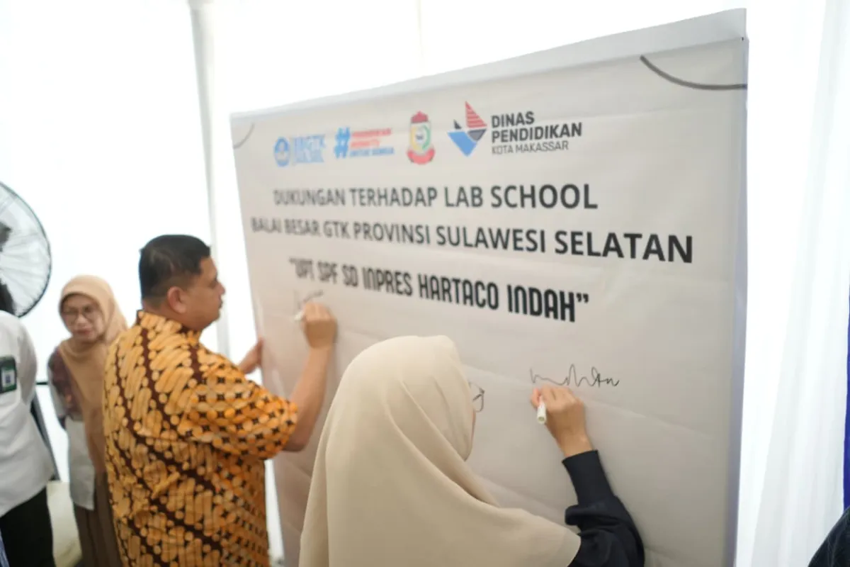 Makassar Tingkatkan Kualitas Guru Melalui Lab School untuk Standar Internasional