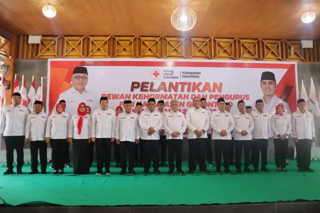 Bupati Gorontalo Lantik Pengurus PMI dan Targetkan Pembangunan UTD