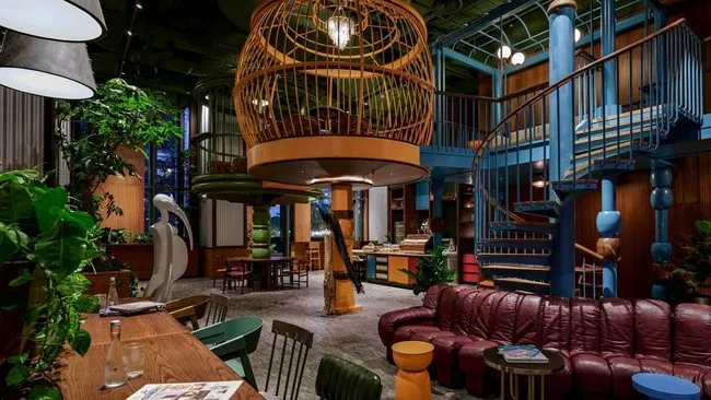 25hours Hotel The Oddbird Hadirkan Dua Konsep Desain Interior Unik di Jakarta