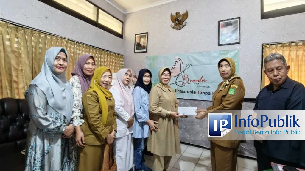 Bunda Jelita Sumenep Salurkan Donasi Uang dan Pakaian untuk Korban Pascabencana di Sumatera via PMI