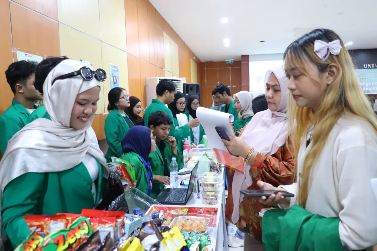 UNAS Entrepreneur Expo 2026 Tampilkan 36 Booth Mahasiswa dan Bahas Dampak Geopolitik Global