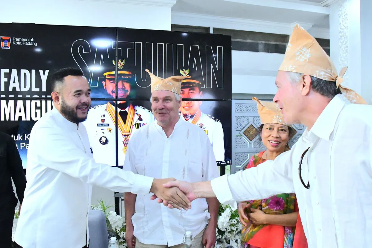 Wali Kota Padang Dukung Program Pertukaran Pelajar Internasional