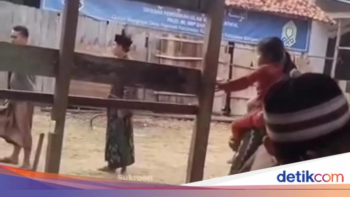 Wali Santri Aniaya Guru Usai Tegur Anak