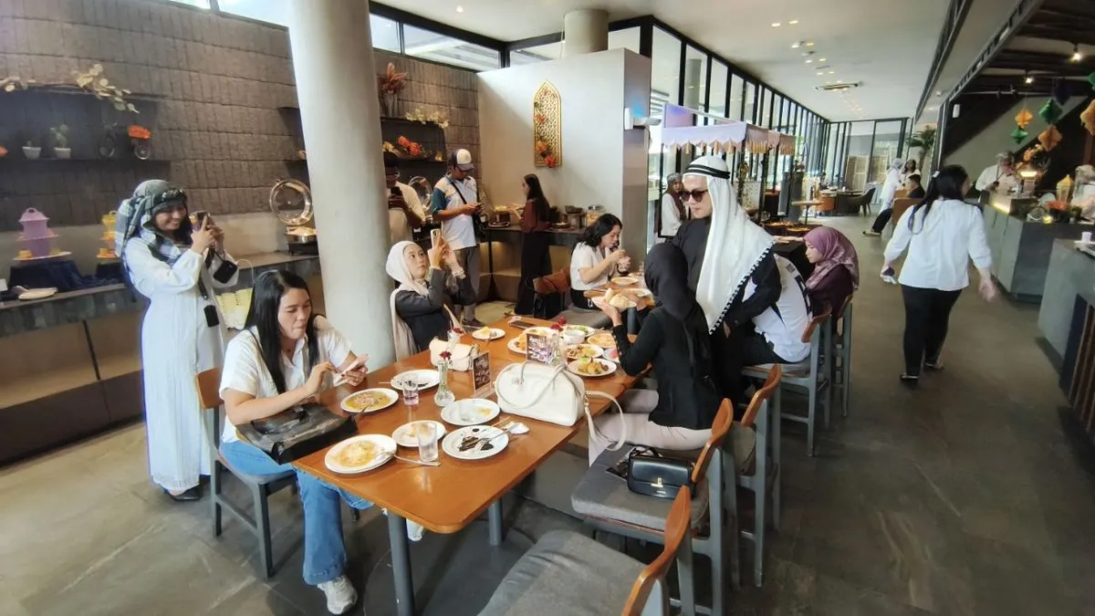 MAHIMA Hotel Semarang Tawarkan Iftar Khas Timur Tengah dengan Menu Lamb Quzi