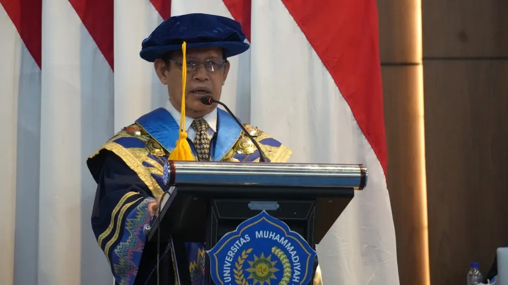 Unismuh Makassar Wisuda 692 Lulusan, Rektor Soroti Reputasi Global Kampus