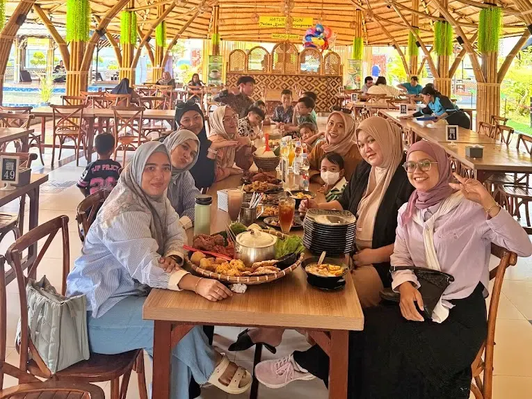Delapan Rekomendasi Tempat Buka Puasa Seru di Balikpapan