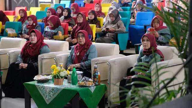 Pentingnya Peran Orangtua dalam Pengasuhan Anak di Era Digital