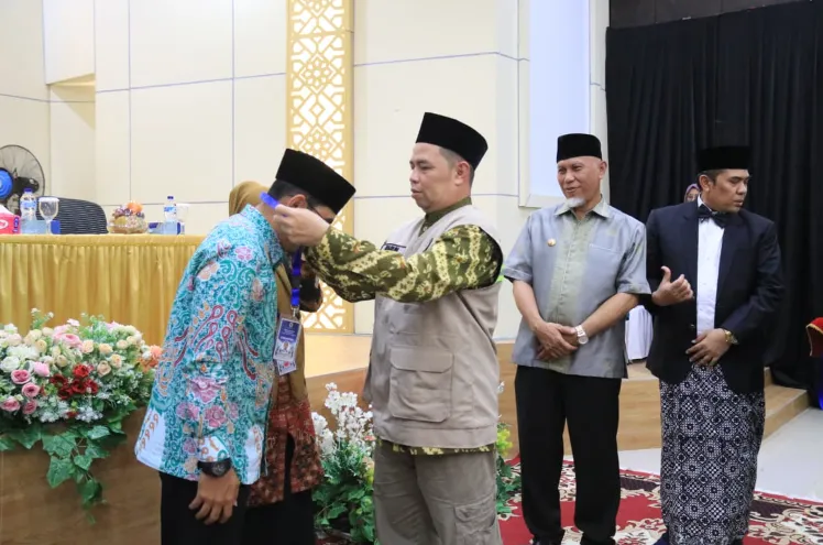 Diklat PPIH Kloter Padang: Fokus pada Disiplin dan Kebugaran Petugas Haji