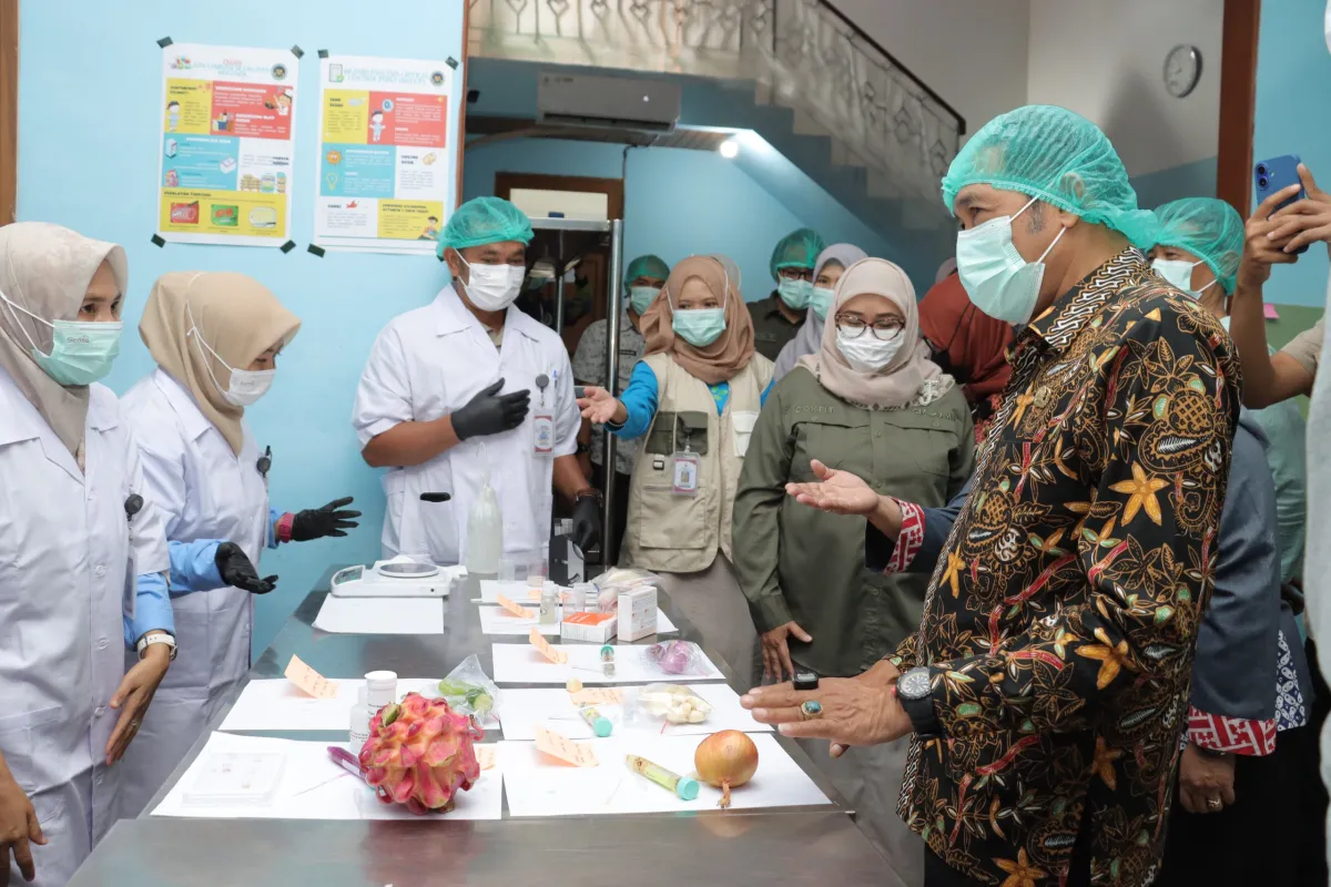 Wali Kota Cimahi Pastikan Keamanan Pangan dalam Program Makan Bergizi Gratis