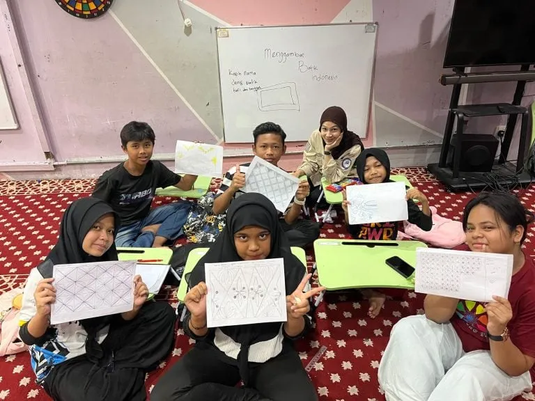 Mahasiswa UMM Berikan Pendidikan bagi Anak Pekerja Migran di Malaysia