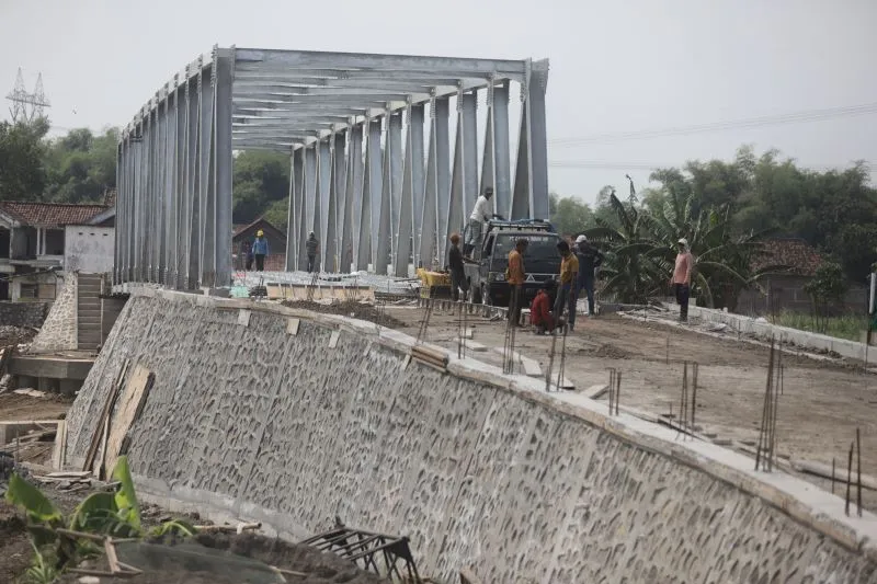 Pembangunan Jembatan Talunbrak Capai 86 Persen, Fokus pada Finishing