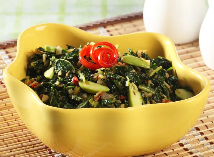 Nikmati Tumis Daun Pepaya Lezat Tanpa Pahit