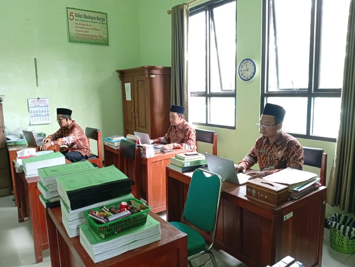 Penyuluh Agama Ikuti ToT Literasi Keuangan Syariah Menuju Ramadhan
