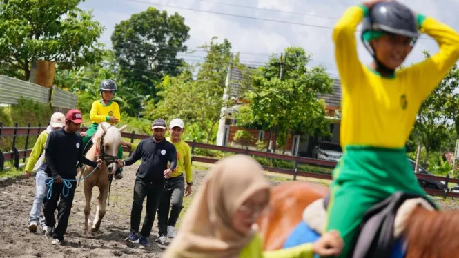 UMY Luncurkan Terapi Berkuda untuk Penyandang Disabilitas