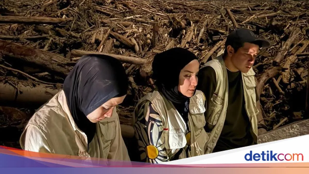Selebritas Terharu Melihat Kondisi Korban Banjir dan Longsor di Sumatera