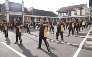 Polres Kediri Kota Gelar Olahraga Rutin Tingkatkan Kesehatan Personel