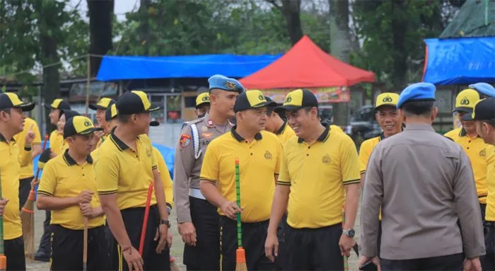 Polres Metro Gelar Aksi Bersih untuk Lingkungan dan Fasilitas Umum