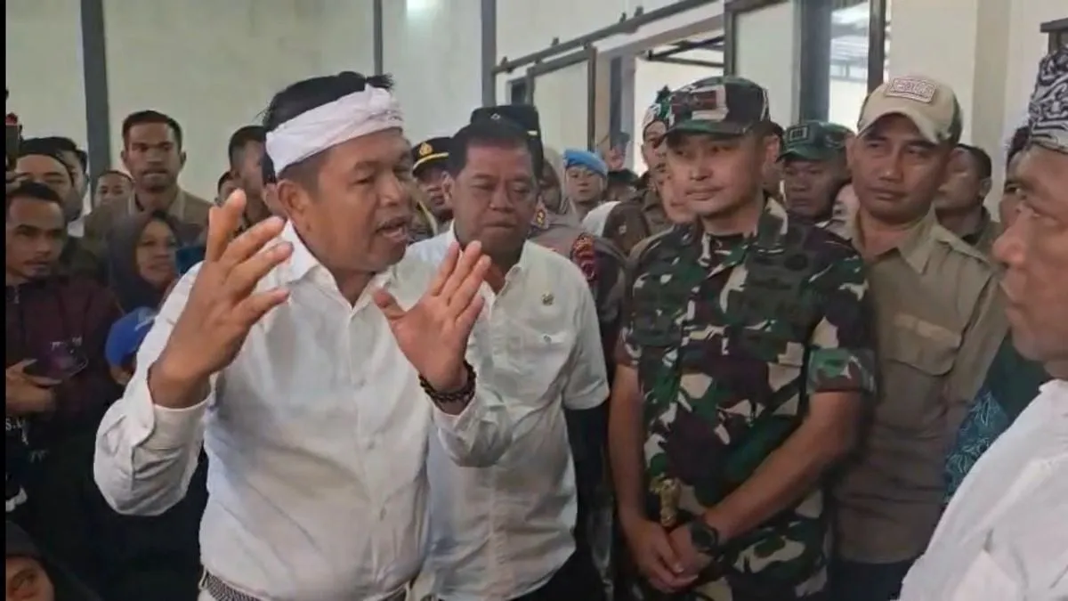 Gubernur Jabar Berikan Bantuan dan Rencanakan Pembangunan Kampung Wisata di Blok Godabaya