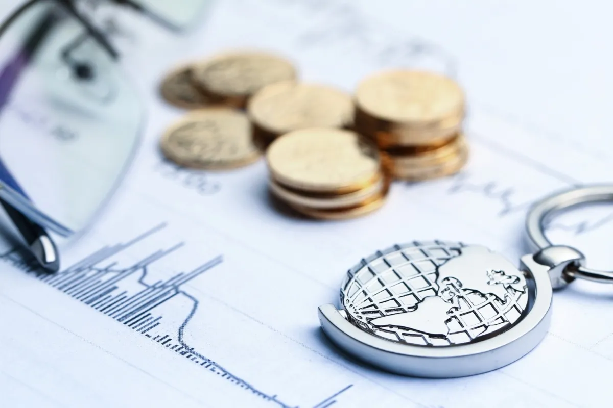 Moody's Turunkan Outlook Indonesia, Pemerintah Diminta Tinjau Kebijakan Ekonomi