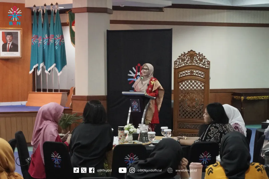 DWP BKN Rayakan Hari Kartini dan Pendidikan Nasional dengan Kegiatan Sosial