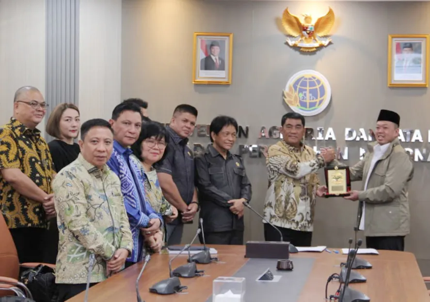 Gubernur Yulius Selvanus Dapat Persetujuan RTRW, Dorong Pembangunan Sulut yang Terencana