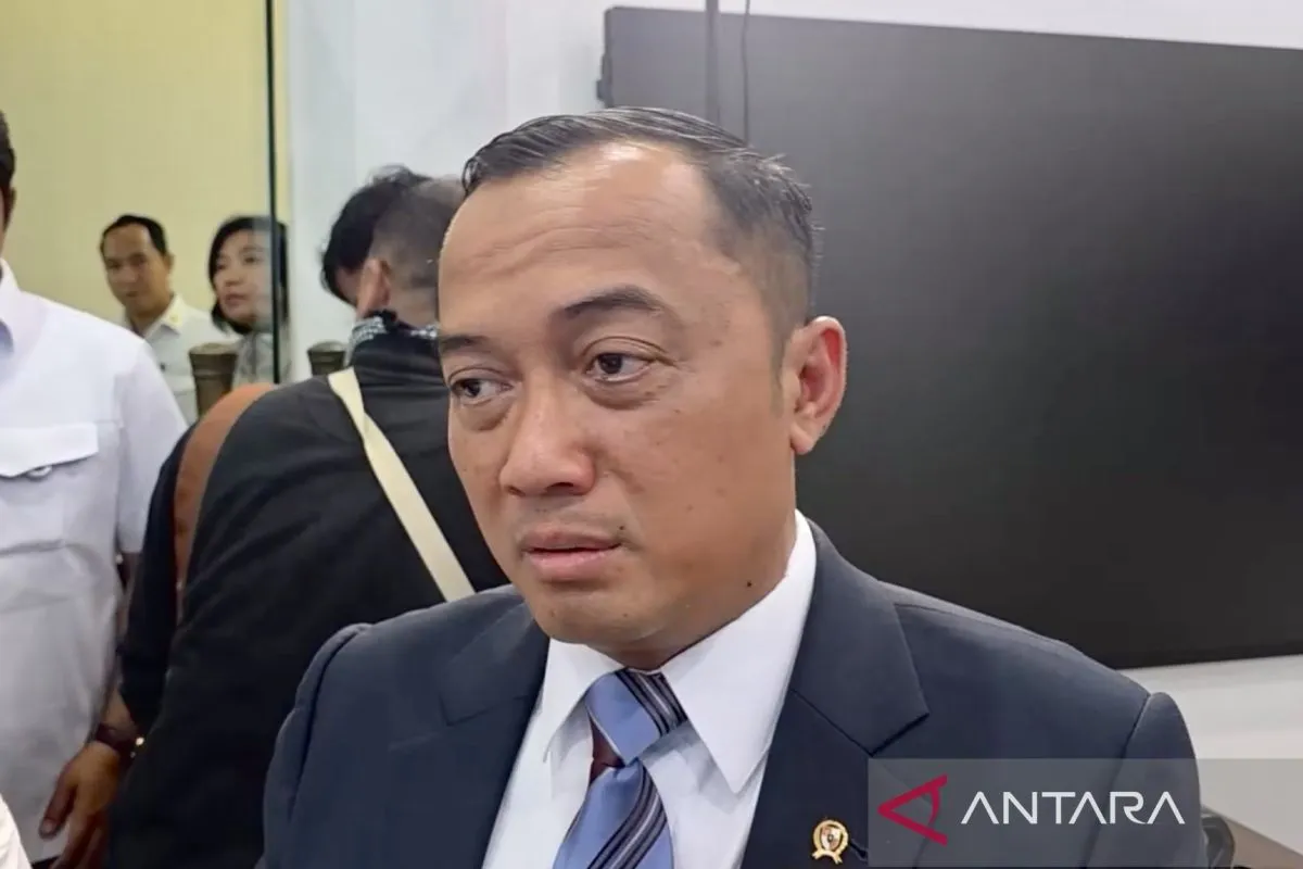 Presiden Tanda Tangani Perpres Kenaikan Gaji Hakim Ad Hoc