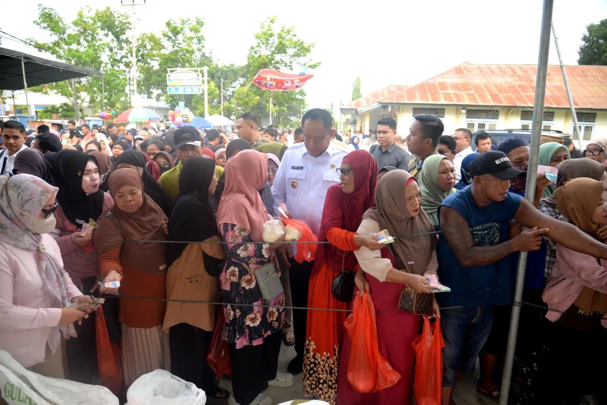 Pasar Murah Pemprov Gorontalo Sambut Ramadan di Bone Bolango