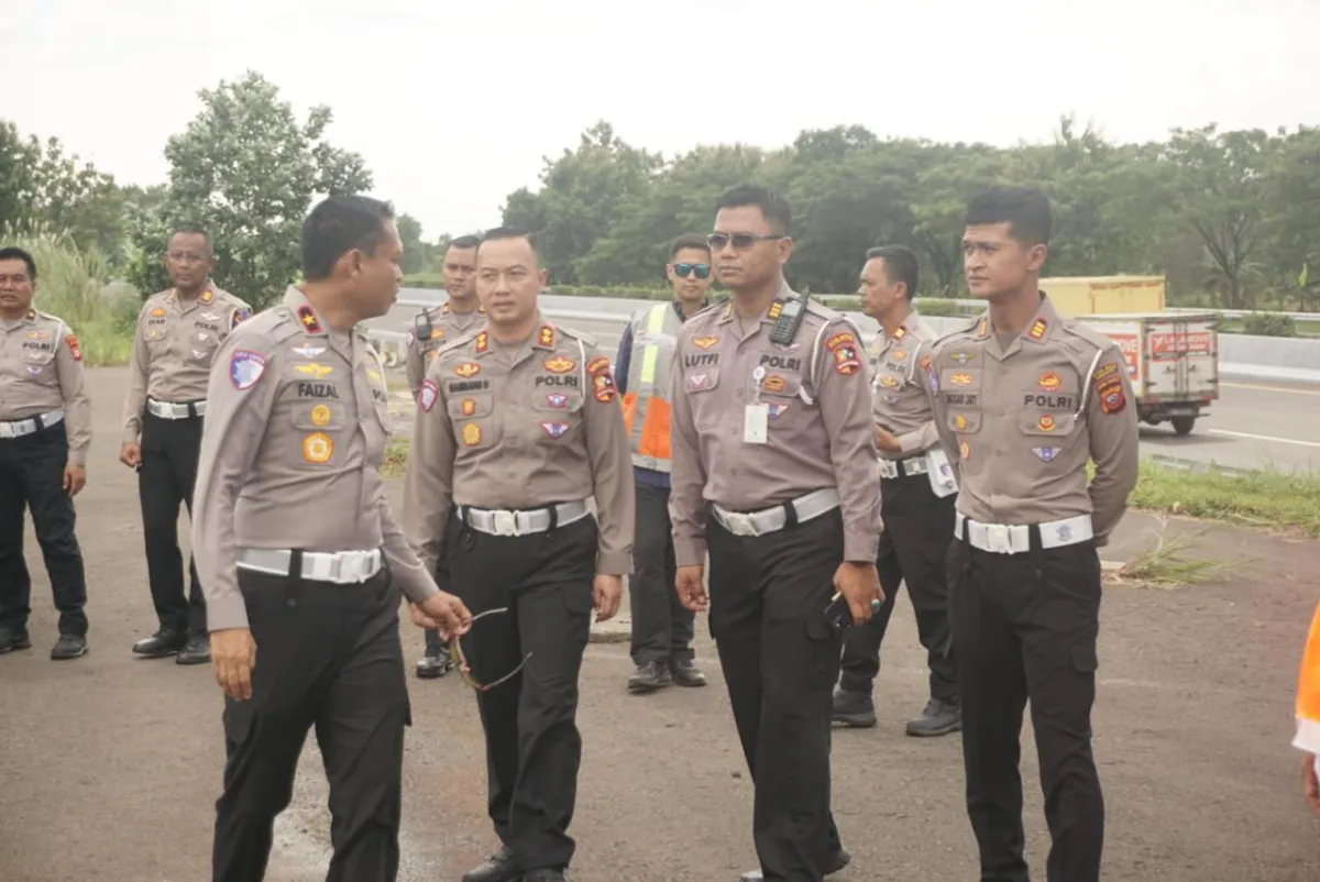 Polres Purwakarta Lakukan Pengamanan dan Survei Jalur untuk Rampcheck Nasional di KM 81 Tol Cipali