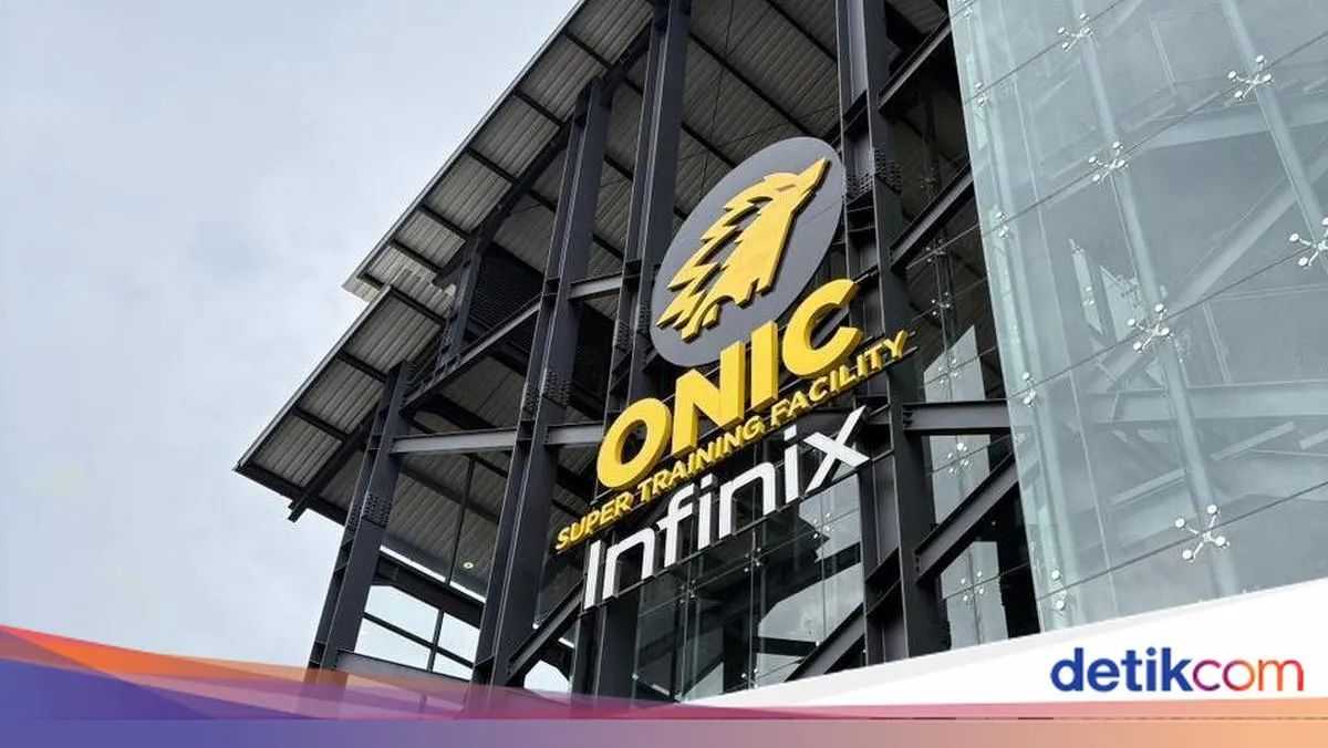 Calvin Winata Gantikan Adi sebagai Pelatih Onic di MPL ID S17