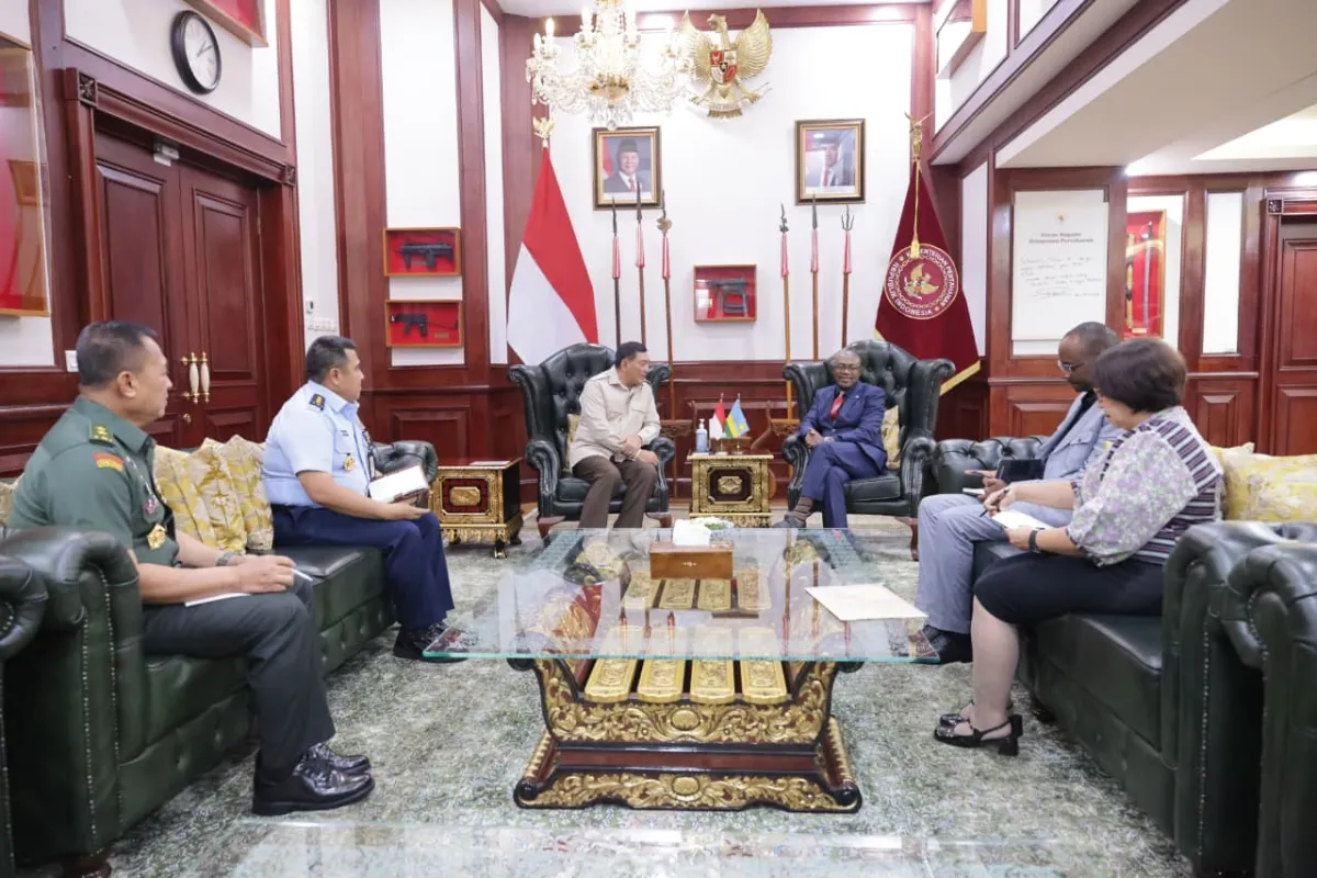 Menhan RI Jalin Kerja Sama Pertahanan dengan Dubes Rwanda