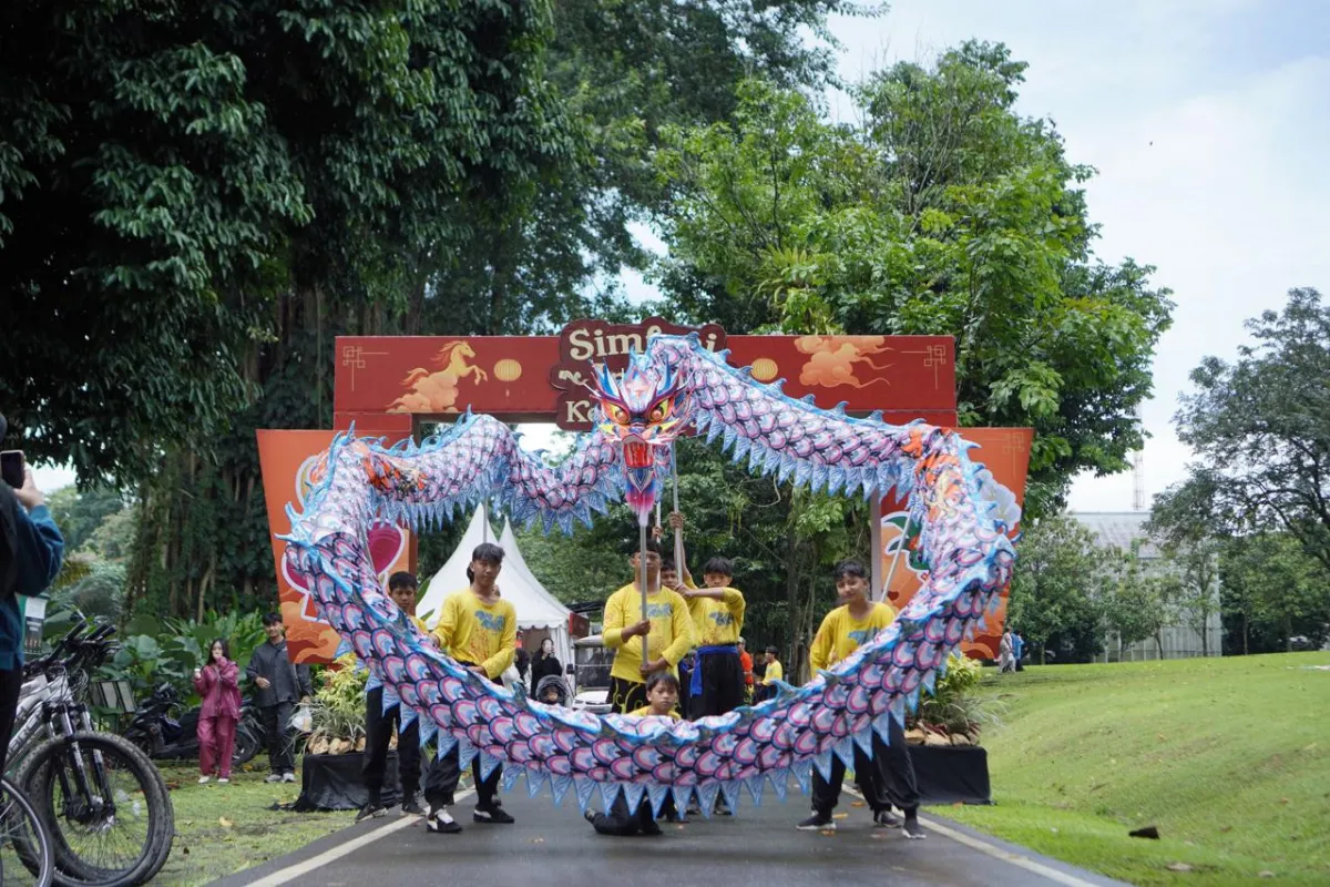 Kebun Raya Bogor Rayakan Imlek 2577 dengan Pertunjukan dan Bazar Kuliner