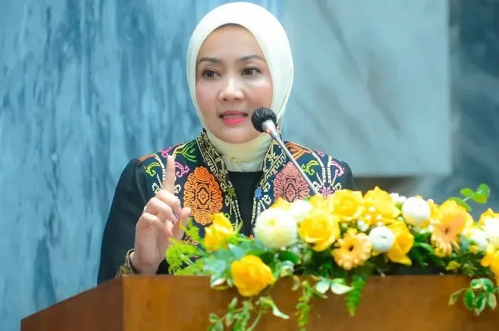 Mengenal Latar Belakang Pendidikan Atalia Praratya, Anggota DPR RI