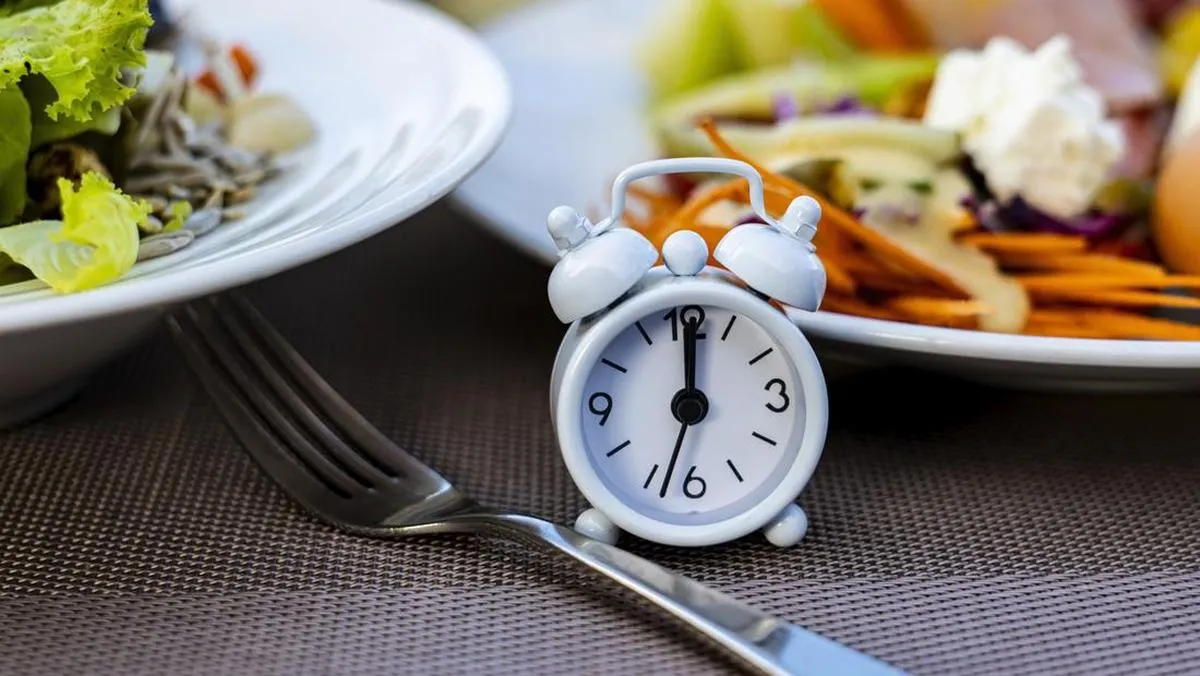 Pengalaman Diet One Meal A Day: Tantangan dan Hasil Pria Kanada