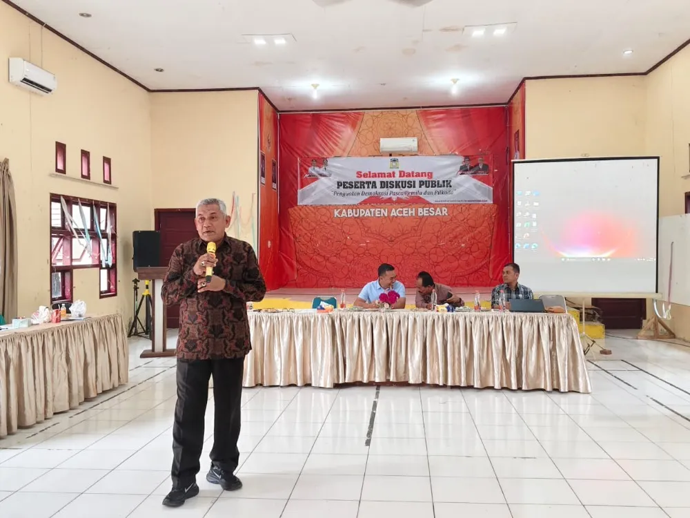 Sofian SH Tutup Diskusi Politik di Aceh Besar