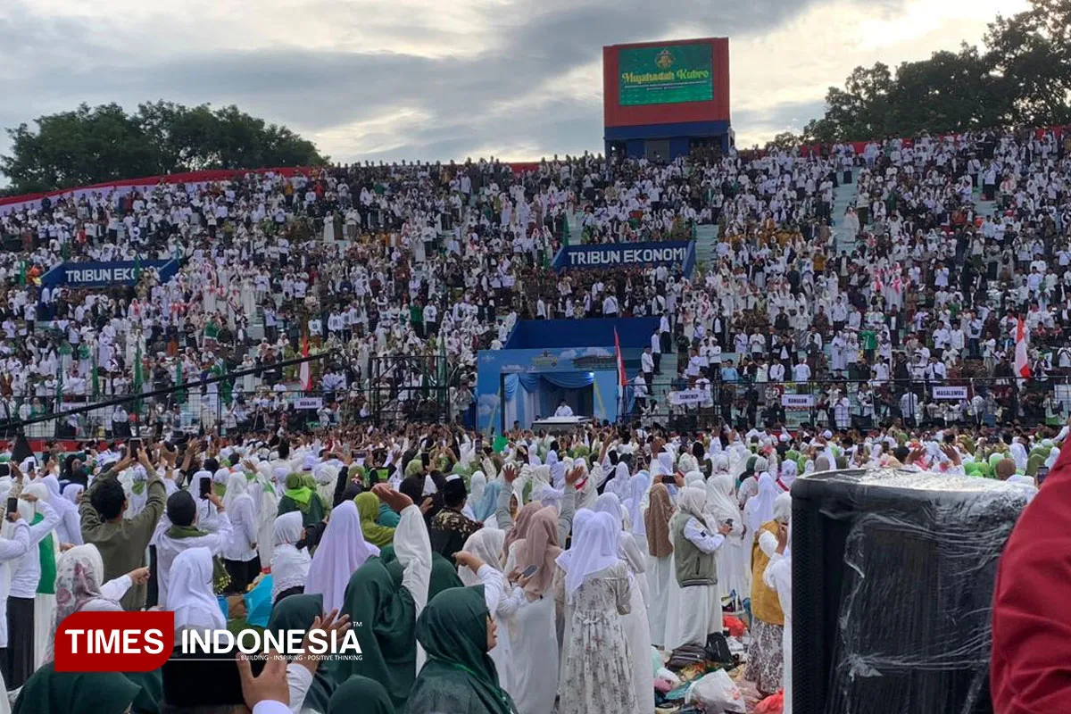 Presiden Prabowo Disambut Antusias di Puncak Peringatan 1 Abad NU