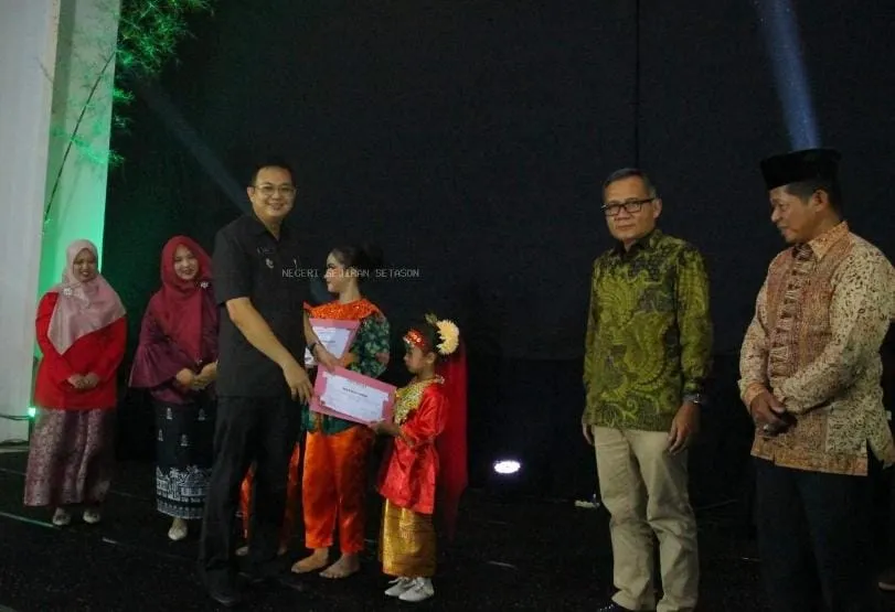 Bupati Bangka Barat Dorong Pelestarian Budaya melalui Seruni Art Festival 2026
