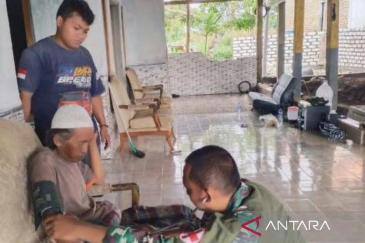 Satgas TMMD Sumenep Laksanakan Layanan Kesehatan Door-to-Door
