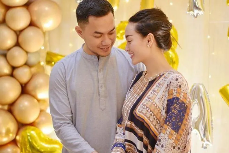 Sirajuddin Mahmud Klarifikasi Usia Kehamilan Zaskia Gotik